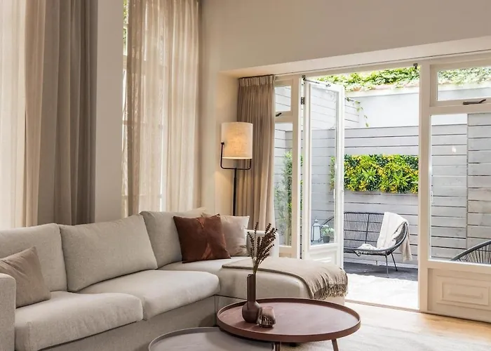 Haya Historic - Shiraz Appartamento *