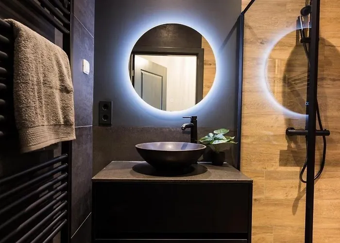 Haya Historic - Shiraz Appartamento *