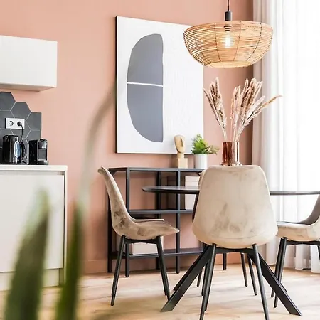 Apartment Haya Historic - Shiraz The Hague